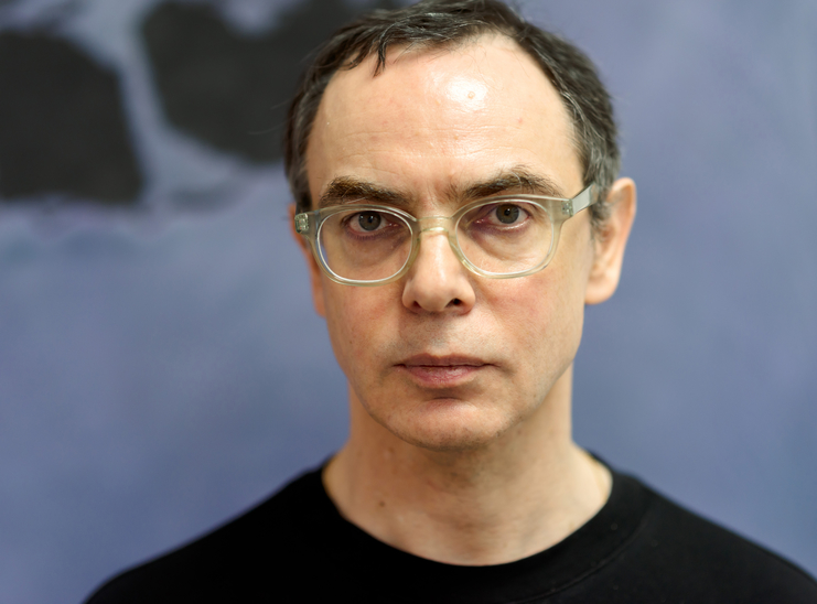 «Никому не интересно то, чем этот кто-то не соблазнен», — интервью с Виктором Алимпиевым